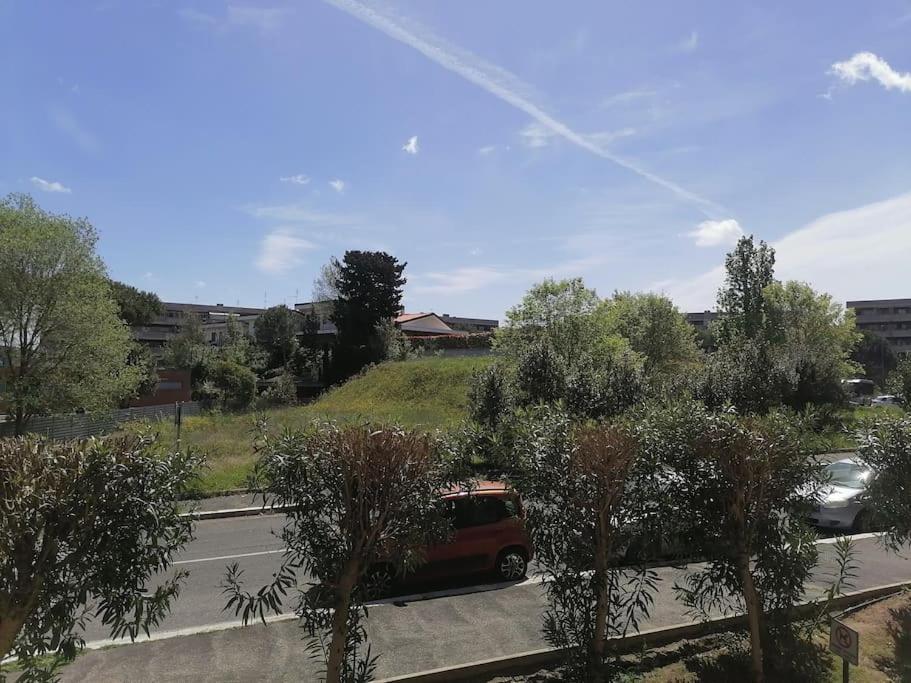 Friend Of All The World - Giardino Di Roma - Casal Bernocchi - Acilia Vitinia Esterno foto